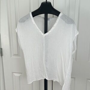 Michael Stars White V-Neck Crinkle Gauze Top